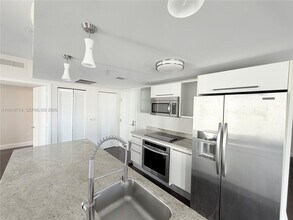 Building Photo - 185 SW 7th St