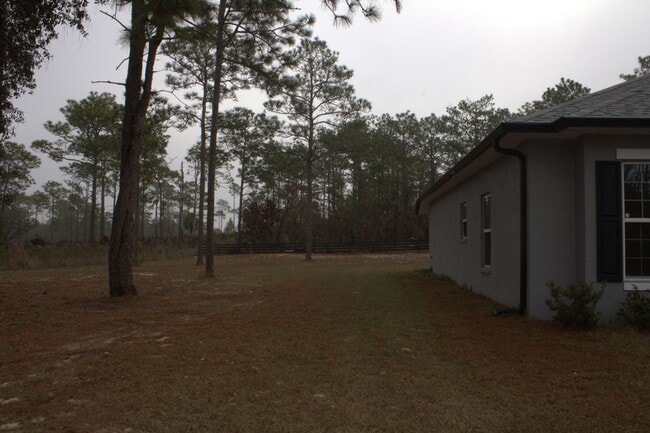 Foto del edificio - 4BR/2BA home available for rent in Weeki Wachee