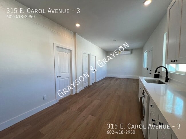 Foto del edificio - 315 E Carol Ave