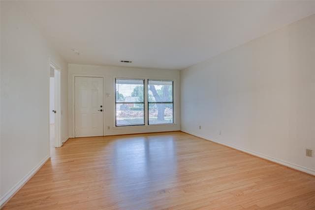 Foto del edificio - 9412 Forest Hills Blvd