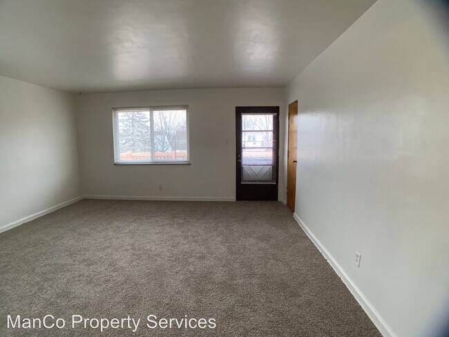 Building Photo - 211 N Cherrywood Ave