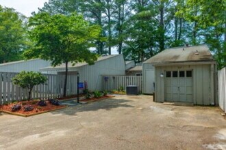 Building Photo - 109 Mallard Cove