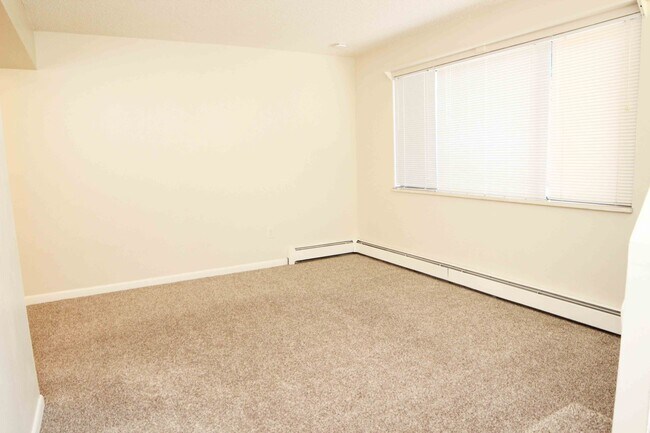 Foto del edificio - 2024 W Plum St