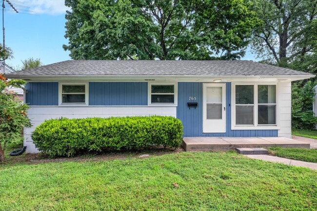 Building Photo - 765 Daniel Boone dr