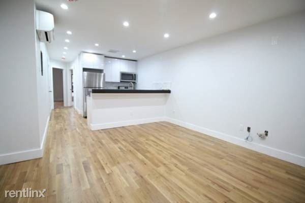 Building Photo - 3636 Greystone Ave