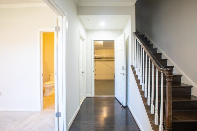 Photo - Spacious 4 BR/3.5 BA Townhome in Gaithersb...