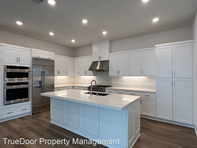 Building Photo - 3 br, 2.5 bath House - 378 Baluster