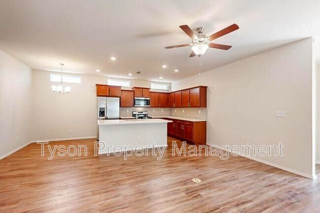 Foto del edificio - 1630 Tierra Alta Ct NW