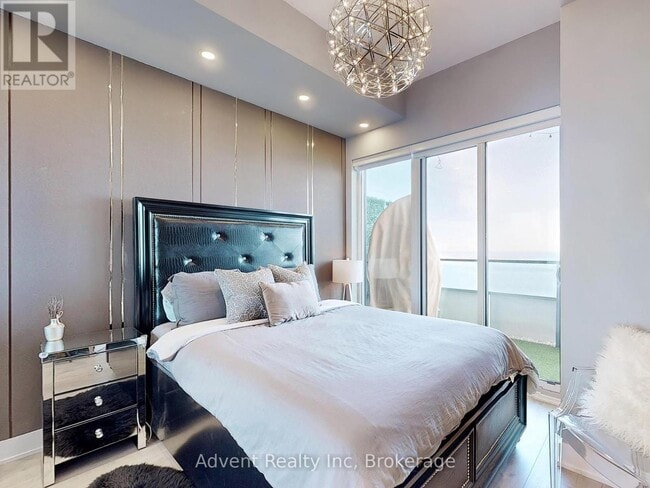 Building Photo - 30 Shore Breeze Dr