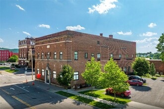 Building Photo - 257 Washington St