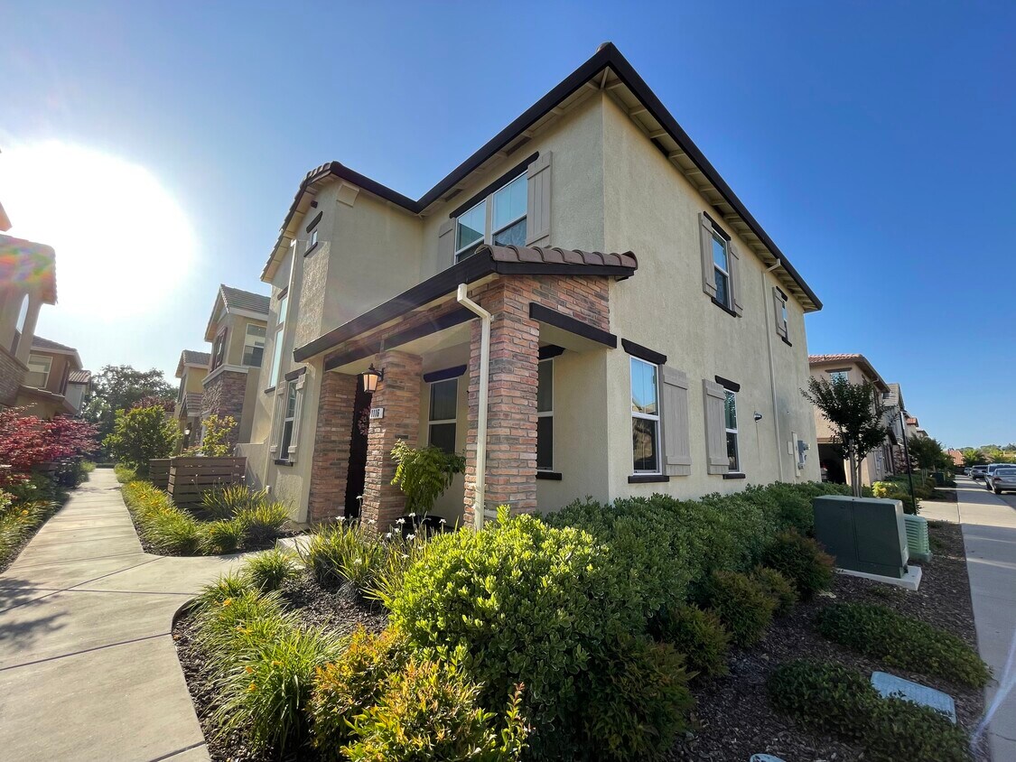 1116 Veranda Ct, Folsom, CA 95630 House Rental in Folsom, CA