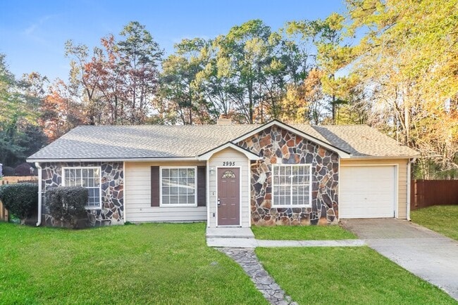 Building Photo - 2995 Valley View Cir