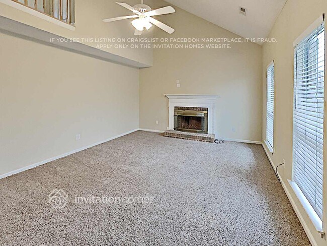 Foto del edificio - 5909 Creft Cir