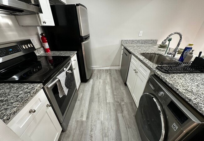 Foto del edificio - 676 Massachusetts Ave