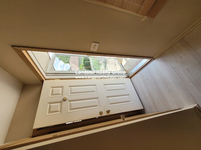 Building Photo - 4628 Plainfield