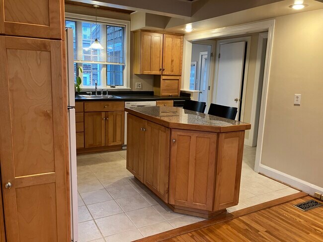 Cocina - 31 Linwood Ave