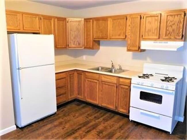 Building Photo - 1109 Austin Dr