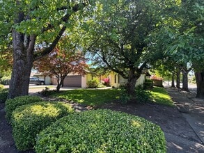 Building Photo - 1499 Kellogg Rd