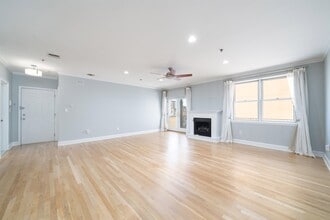 Building Photo - 452 2nd St