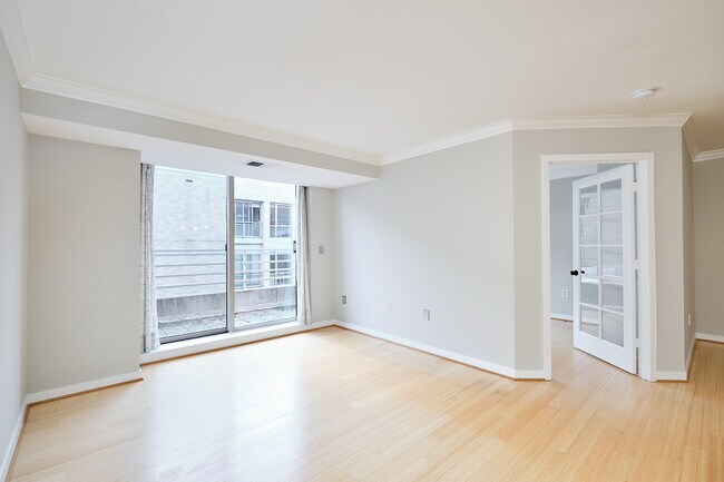 Building Photo - 1275 25th St NW