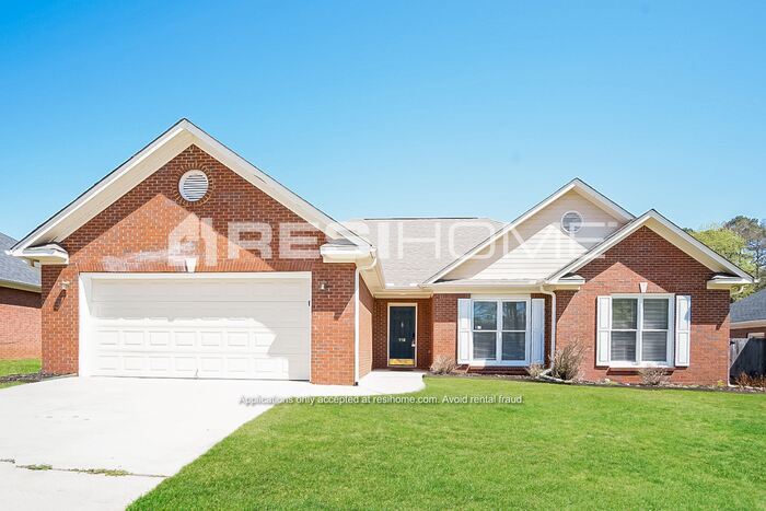 Primary Photo - "LIMITED TIME OFFER: Get 1 month FREE RENT...