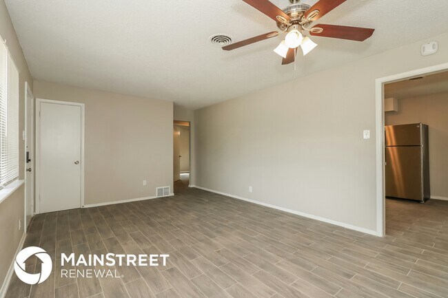 Foto del edificio - 408 E Inwood Dr