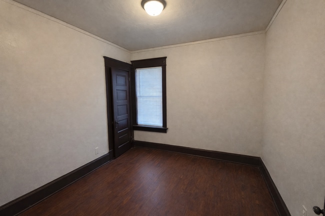 Building Photo - 3128 N 24th Pl