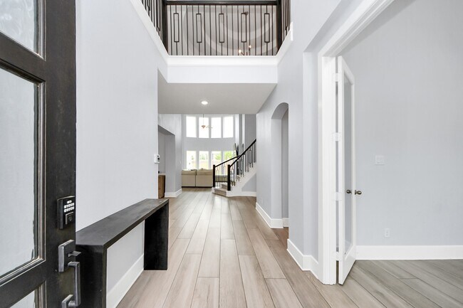 Building Photo - 23918 Primrose Gdn Rd