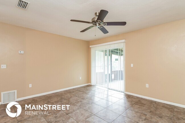 Foto del edificio - 515 65th Ave Dr W