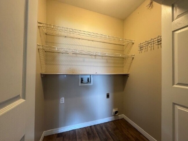 Building Photo - Beautiful Condo in Eden Oaks Subdivision – Ponchatoula, LA
