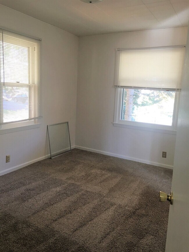 Building Photo - Available now! Craftsman Home in Newlands ...