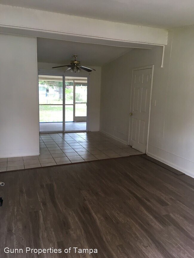 Building Photo - 3 br, 2 bath House - 8303 Croton Ave