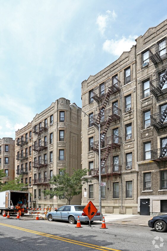 Foto principal - 102-104 Convent Ave