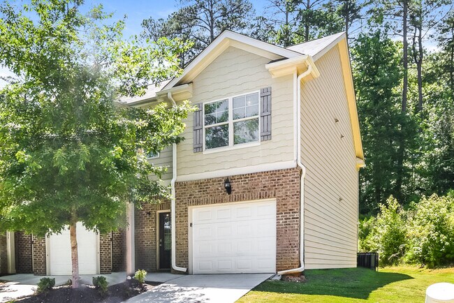 Foto del edificio - 3253 Pennington Dr