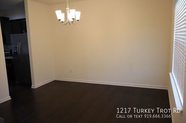 Building Photo - 1217 Turkey Trot Rd