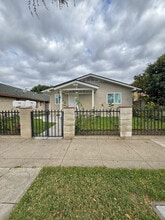 Building Photo - 435 E Truslow Ave