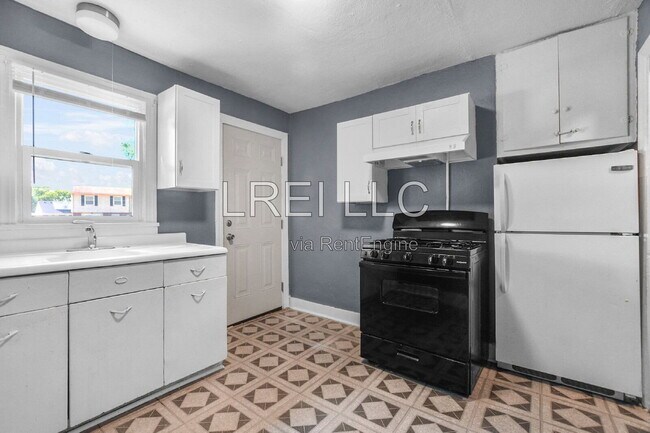 Foto del edificio - 1443 S 32nd St