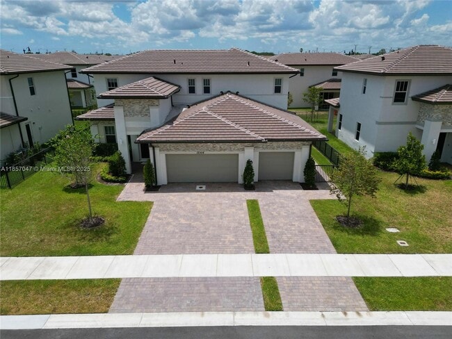 Foto del edificio - 12308 SW 43rd St