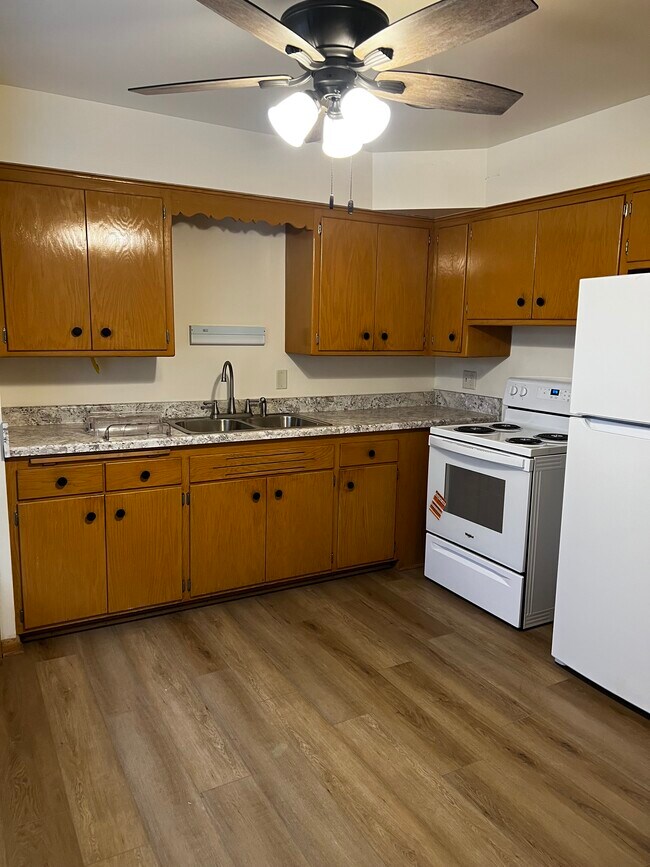 Foto del edificio - 7009 W Tripoli Ave