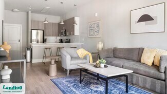 Building Photo - 1880 Maple Dr NW