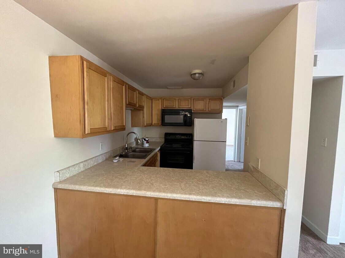 105 Berry St Unit 5, Orange, VA 22960 Condo for Rent in Orange, VA