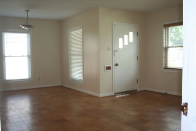 Foto del edificio - 7518 El Rancho St