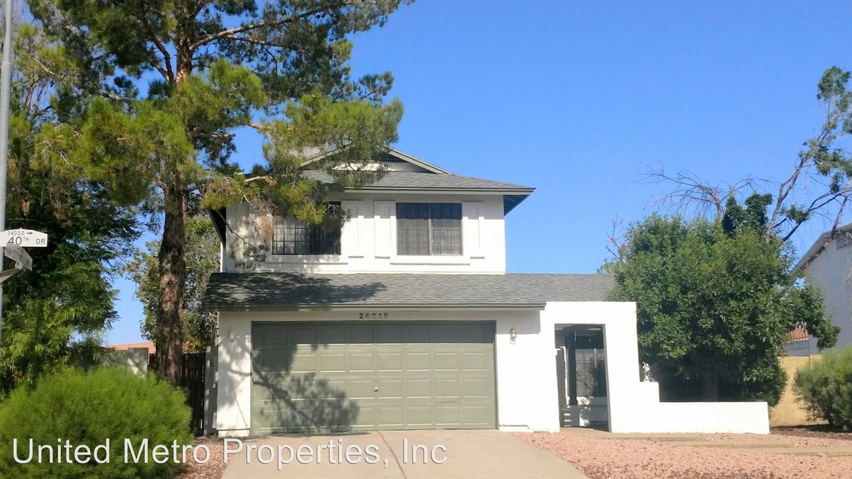 Primary Photo - 3 br, 2.5 bath House - 24018 N. 40th Drive