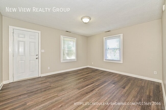 Building Photo - 3516 Jonquil St