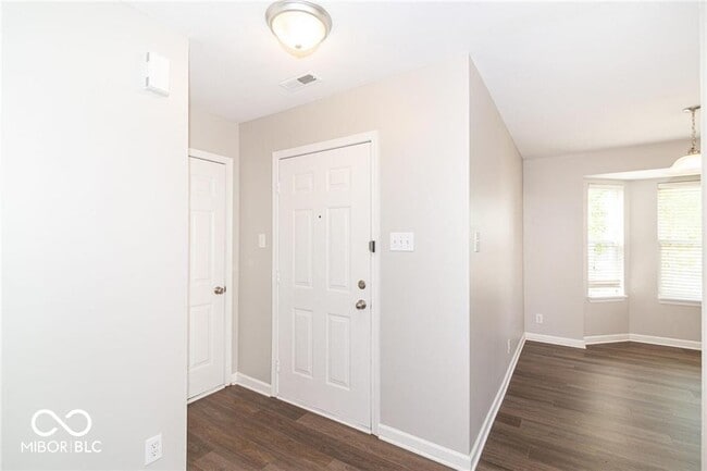 Building Photo - 11817 Shady Meadow Pl