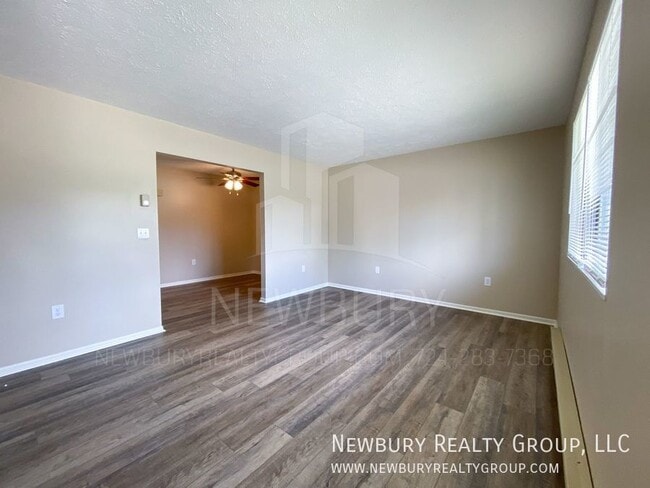 Foto del edificio - 19 Clearview Meadows