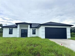 Building Photo - 3304 67th St W