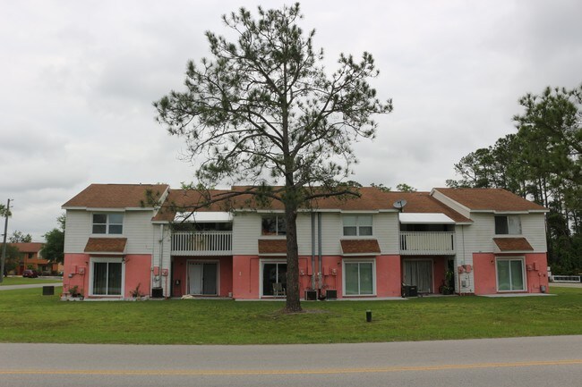 Building Photo - 291 Flower Ln