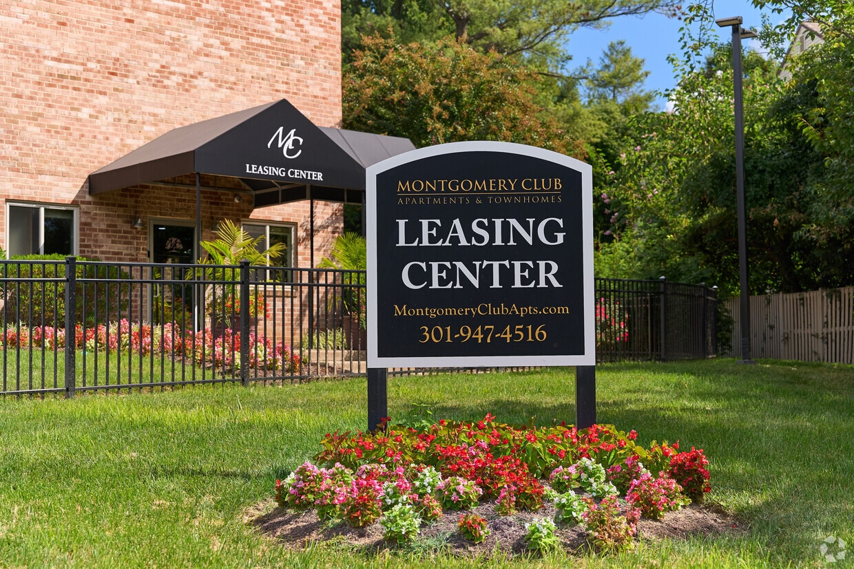 Primary Photo - Montgomery Club Apartments*