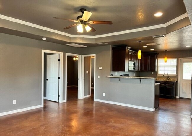 Foto del edificio - 2-Bedroom Barndominium